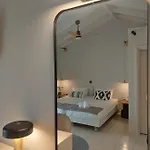 Nikkos